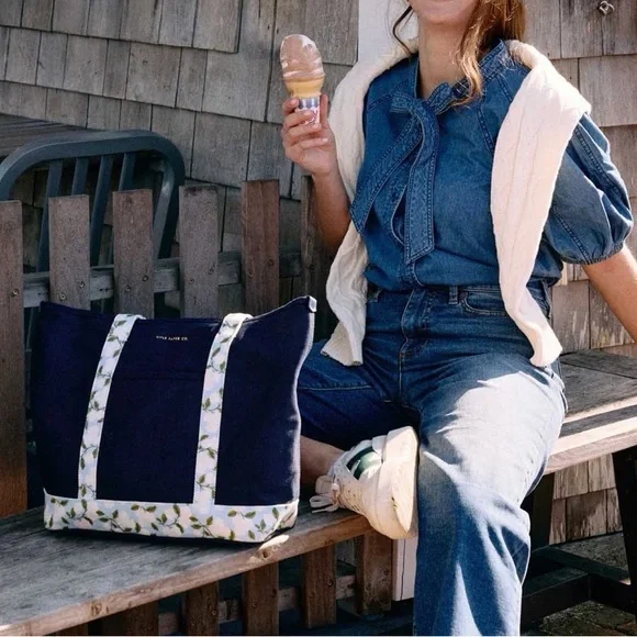 RIFLE PAPER CO. Canvas Carry All color HYDRANGEA - Picture 4 of 7